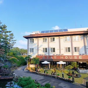 Star House Hotel Jeju